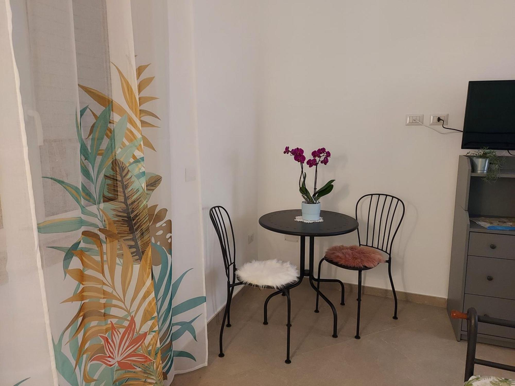 Morghen 88 Vomero Rooms Neapol Zewnętrze zdjęcie