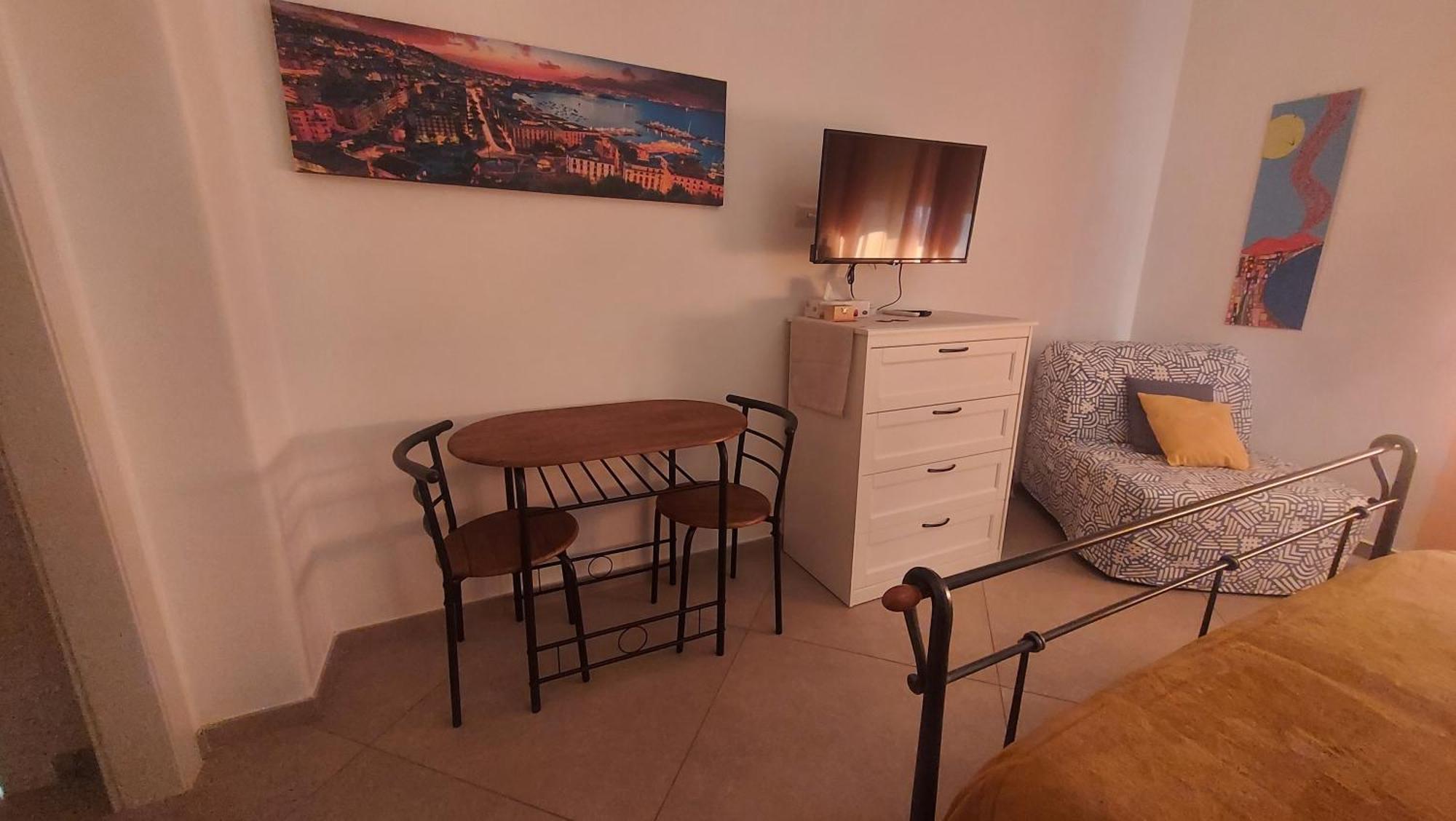 Morghen 88 Vomero Rooms Neapol Zewnętrze zdjęcie